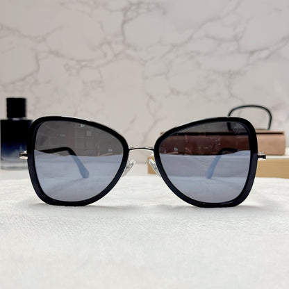 Polarized-CB951